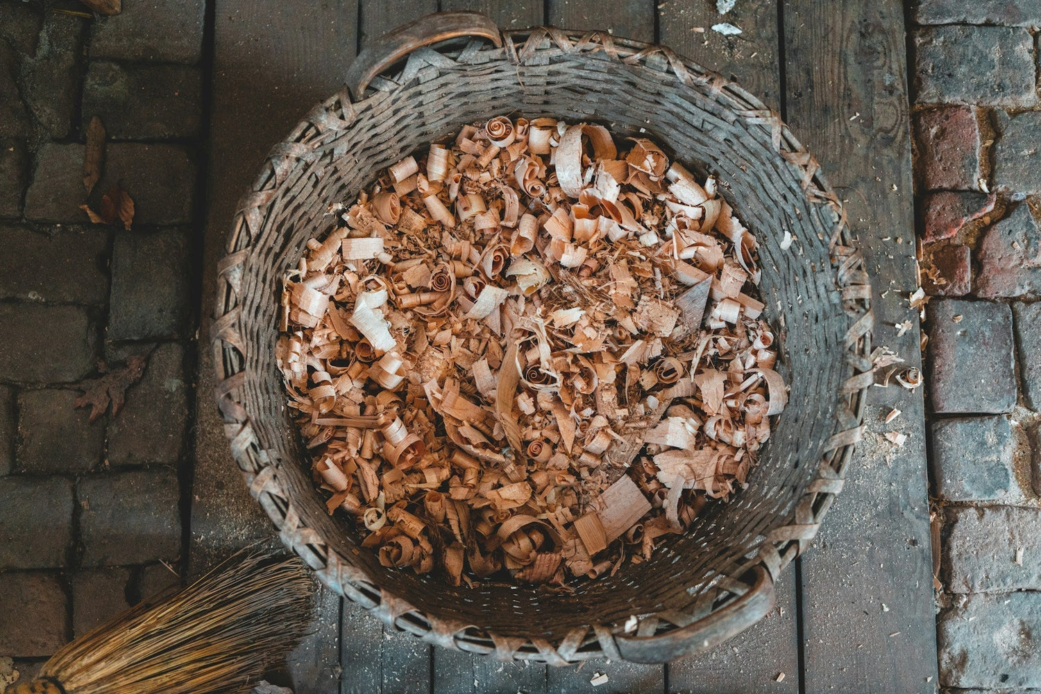 GEME Composter vs DIY Bokashi: Which Should You Choose?