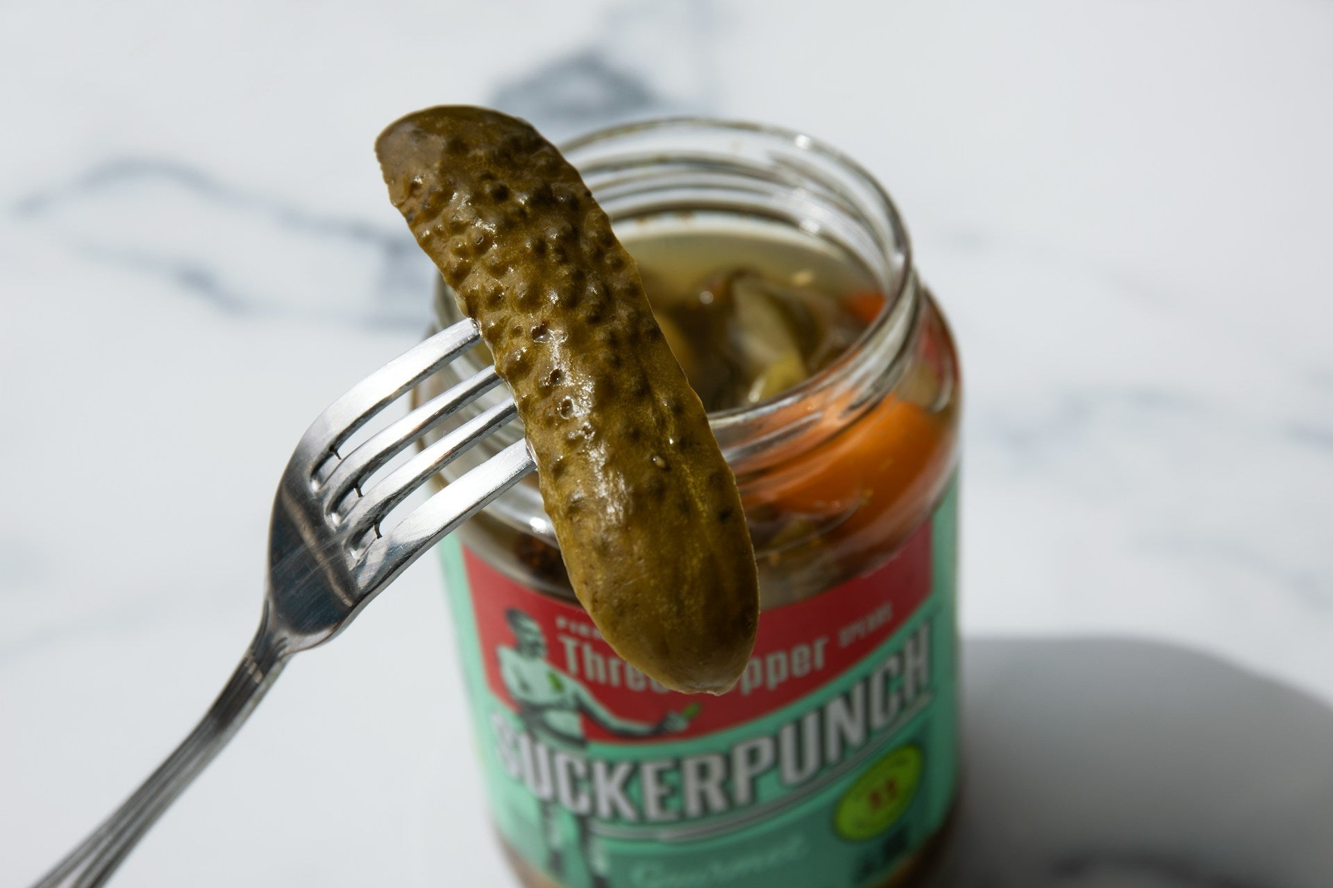 Do Pickles Go Bad? Expiration, Storage & Spoilage Signs