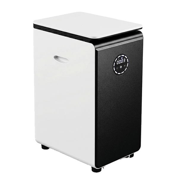 GEME Pro with a white side panel and a circular display on its dark front